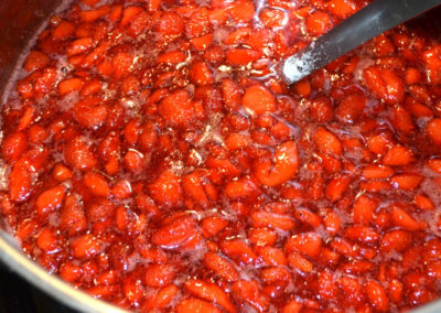 Cooking strawberries